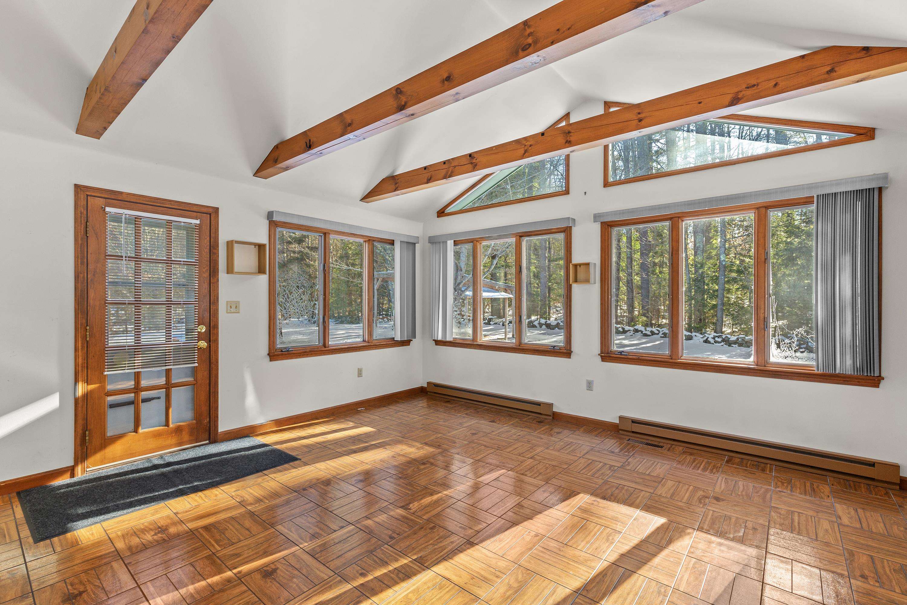 26 Emily Lane Newbury, NH 03255 - Photo 14 of 45