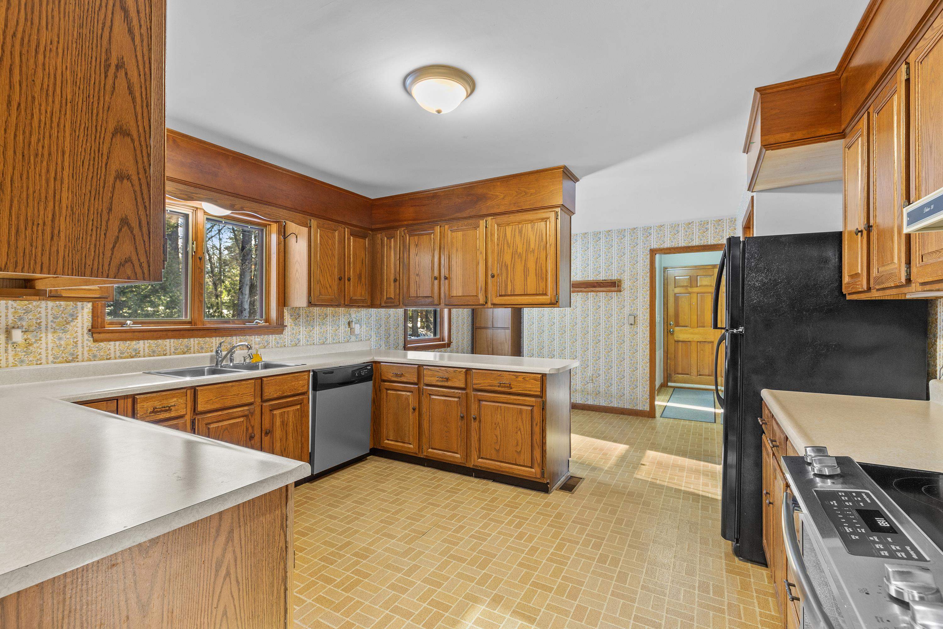 26 Emily Lane Newbury, NH 03255 - Photo 10 of 45