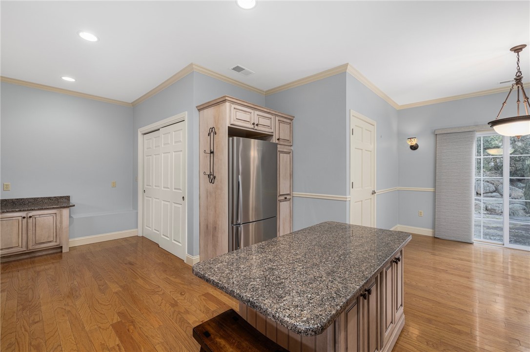 29 Fairview Avenue, Unit B West Warwick, RI 02893 - Photo 15 of 31