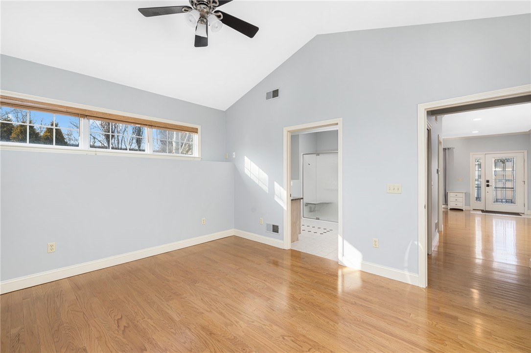 29 Fairview Avenue, Unit B West Warwick, RI 02893 - Photo 18 of 31