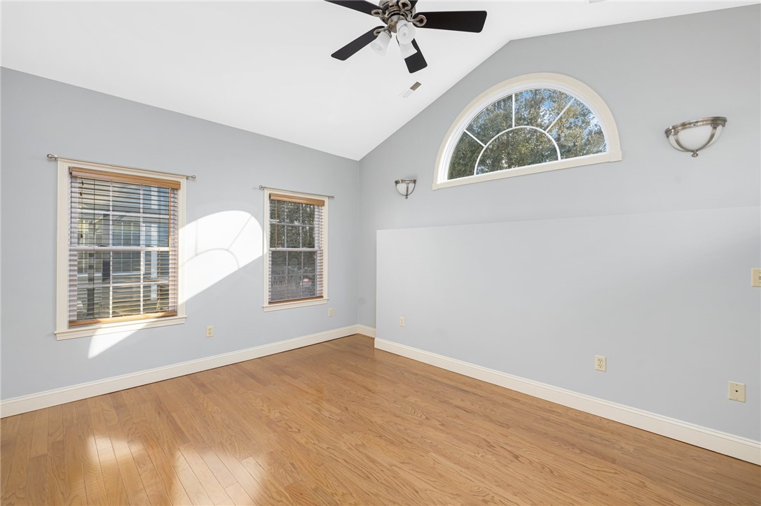 29 Fairview Avenue, Unit B West Warwick, RI 02893 - Photo 20 of 31