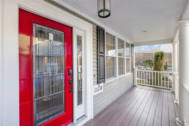 $2,200 | 29 Fairview Avenue, Unit B, West Warwick, RI 02893