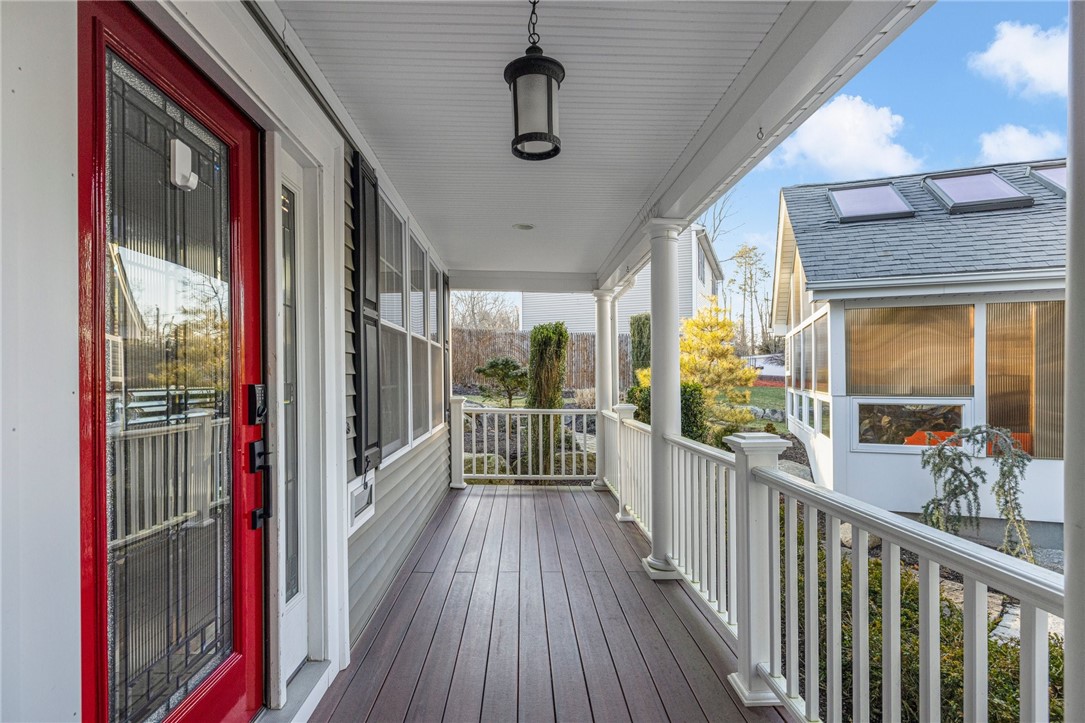 29 Fairview Avenue, Unit B West Warwick, RI 02893 - Photo 3 of 31