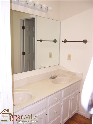 702 East Silverleaf Street Greer, SC 29650 - Photo 9 of 13 Gallery Image 9