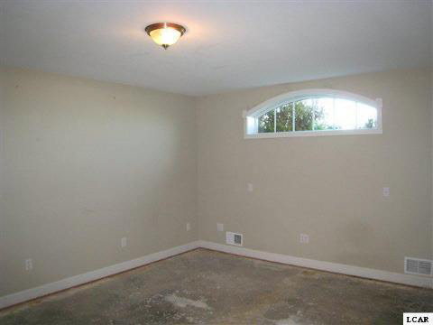 10457 Kniffen Road Britton, MI 49229 - Photo 13 of 15 20018376-12.JPG