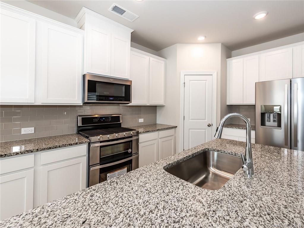 11915 Hambright Road Huntersville, NC 28078 - Photo 7 of 30 Gallery Image 7
