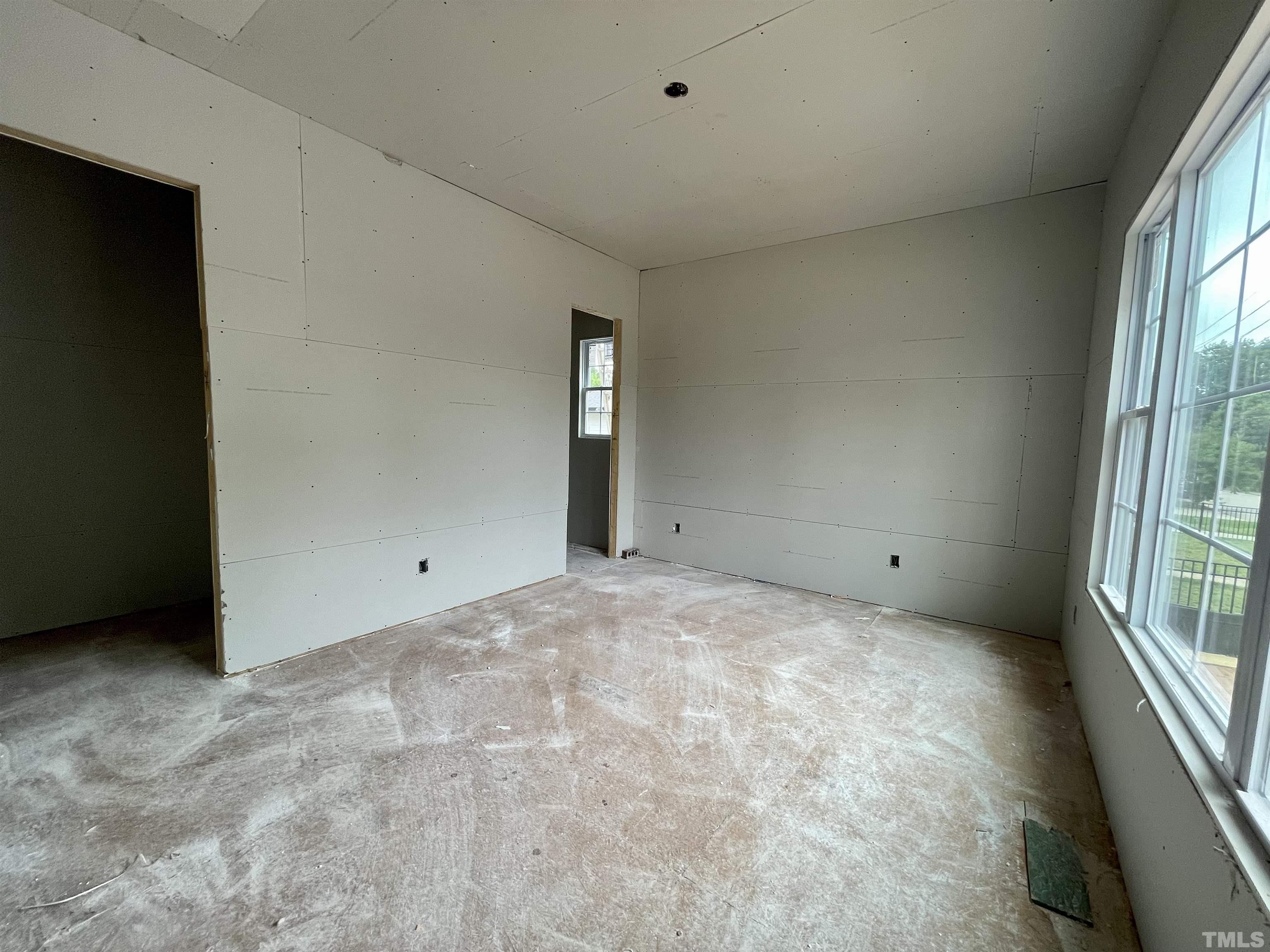 301 Georgetown Road Raleigh, NC 27608 - Photo 22 of 77