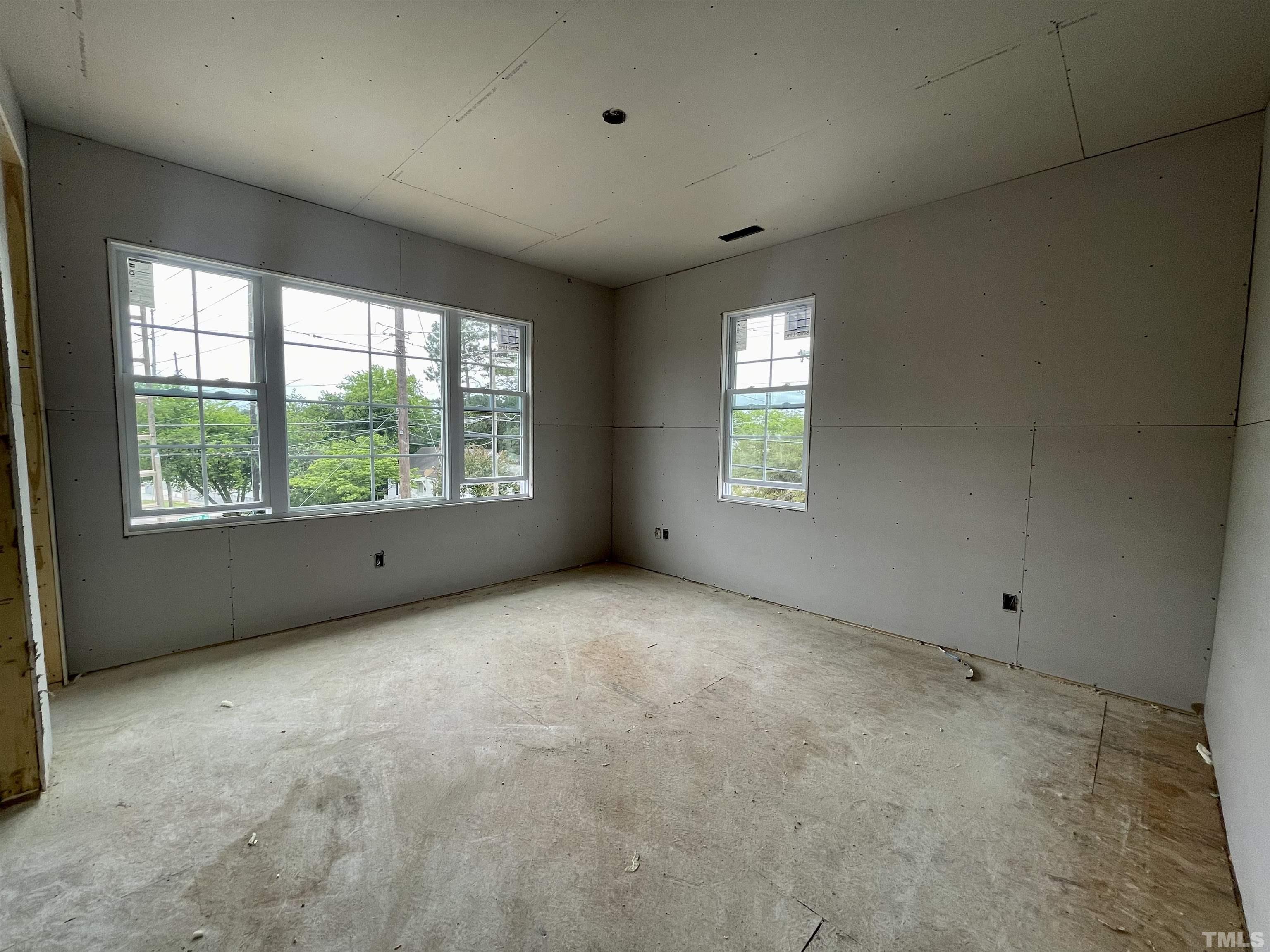 301 Georgetown Road Raleigh, NC 27608 - Photo 33 of 77