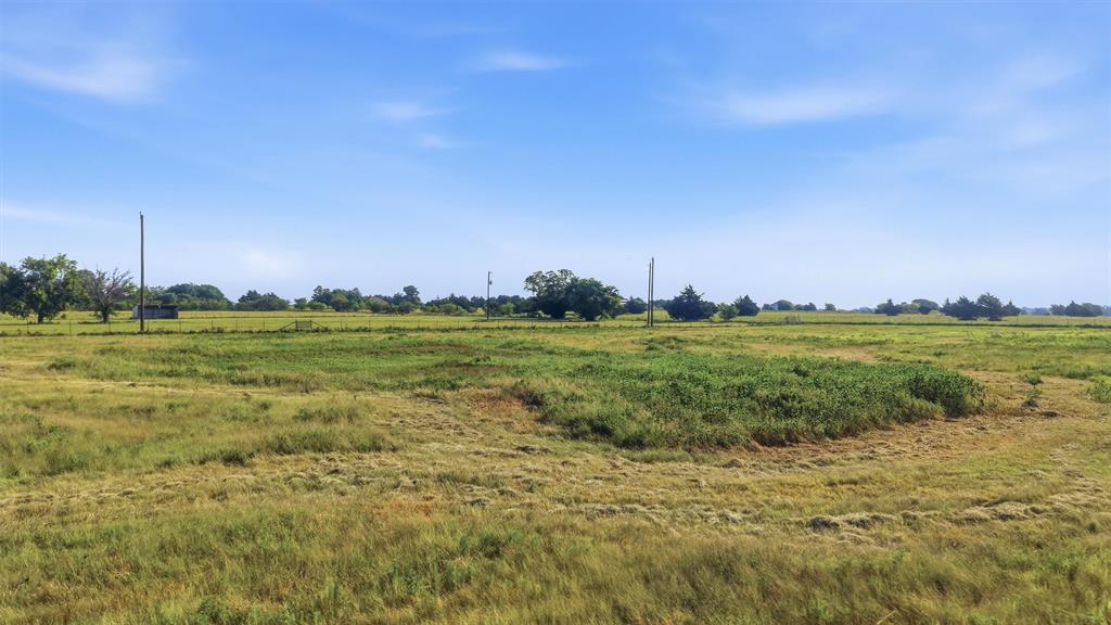 1614 West Line Road Whitesboro, TX 76273 - Photo 22 of 34 Gallery Image 22