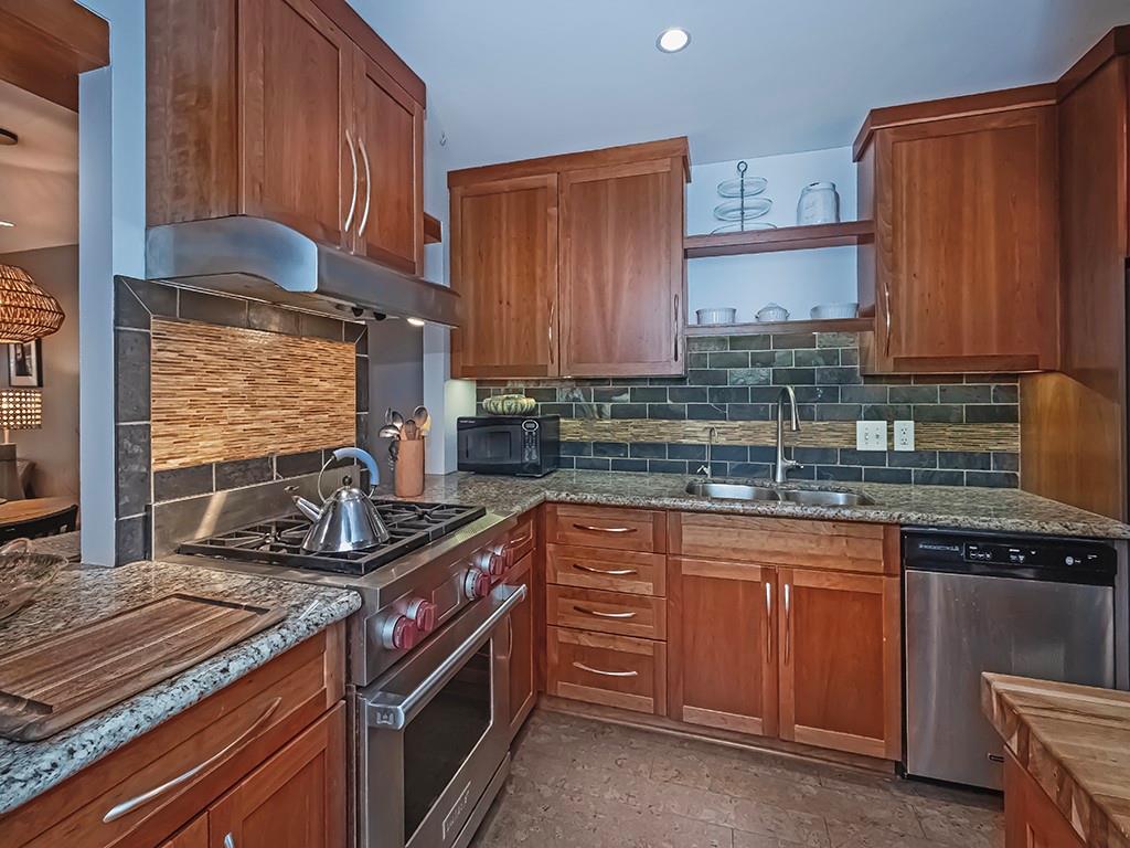 718 Filbert Street Pittsburgh, PA 15232 - Photo 11 of 28 Gallery Image 11