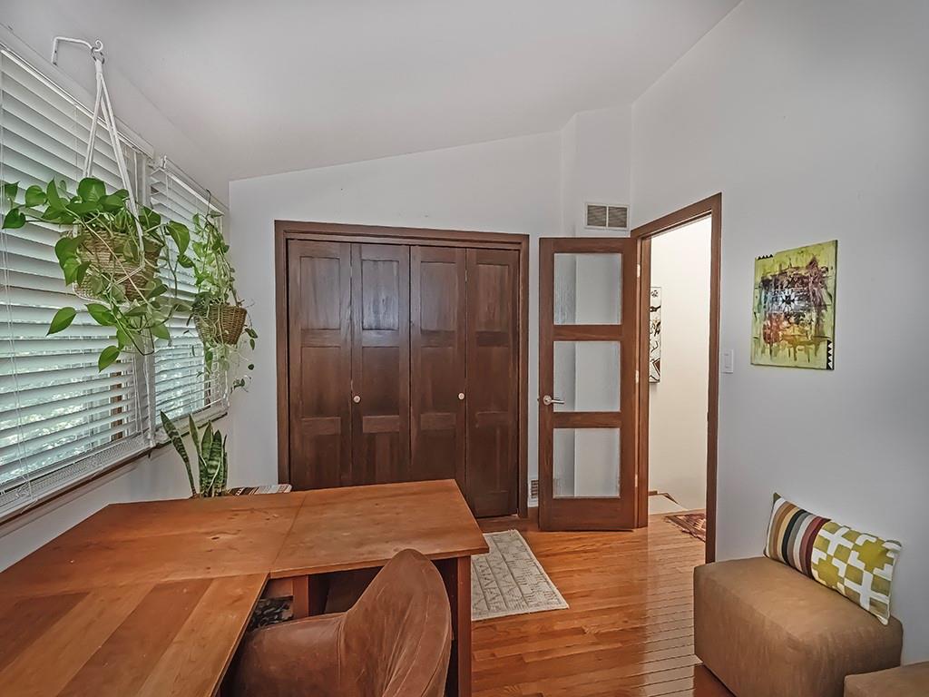 718 Filbert Street Pittsburgh, PA 15232 - Photo 21 of 28 Gallery Image 21