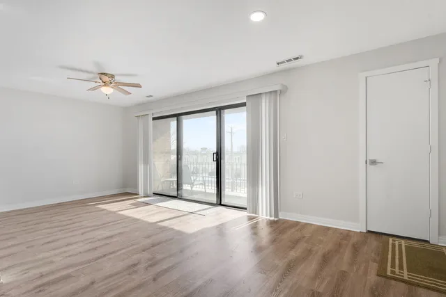 $179,000 | 4830 West 122nd Street, Unit 3E, Alsip, IL 60803