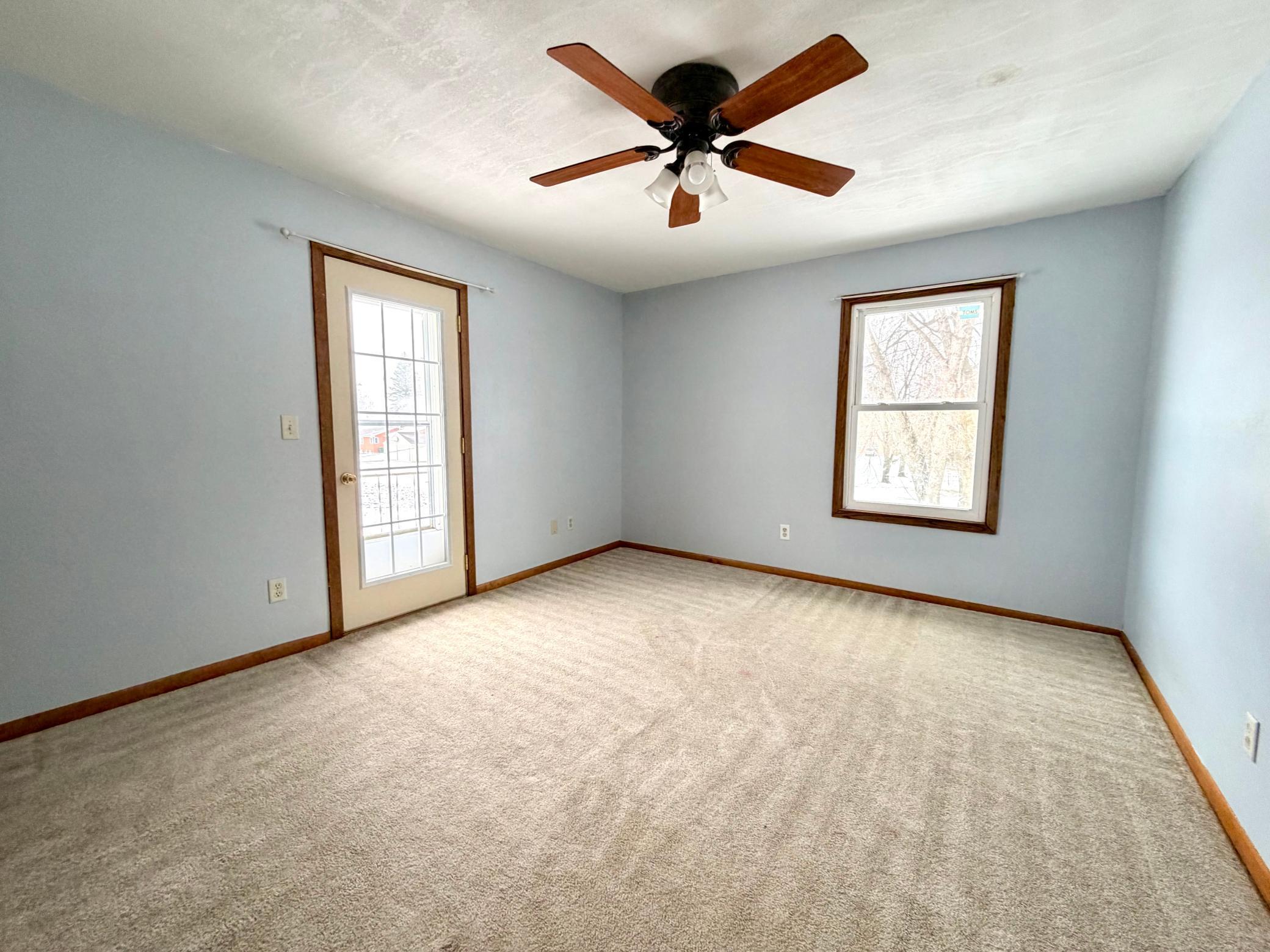 211 North Grove Street Okabena, MN 56161 - Photo 17 of 24