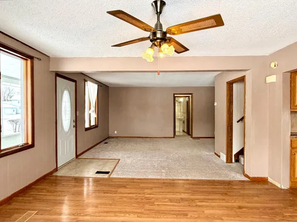$167,500 | 211 North Grove Street, Okabena, MN 56161