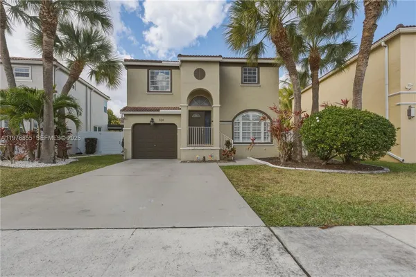 $600,000 | 324 Northwest 153rd Lane, Pembroke Pines, FL 33028