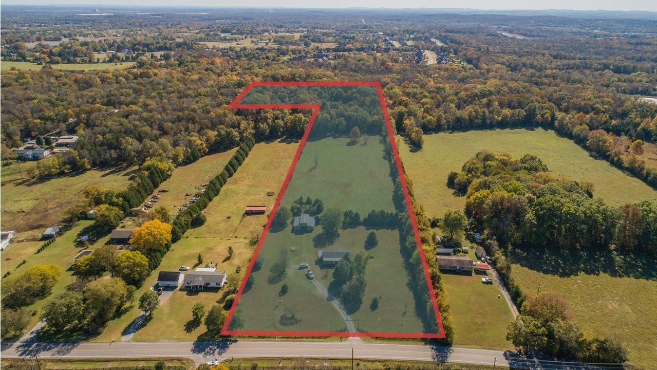 1605 Harkreader Road Mount Juliet, TN 37122 - Photo 1 of 24