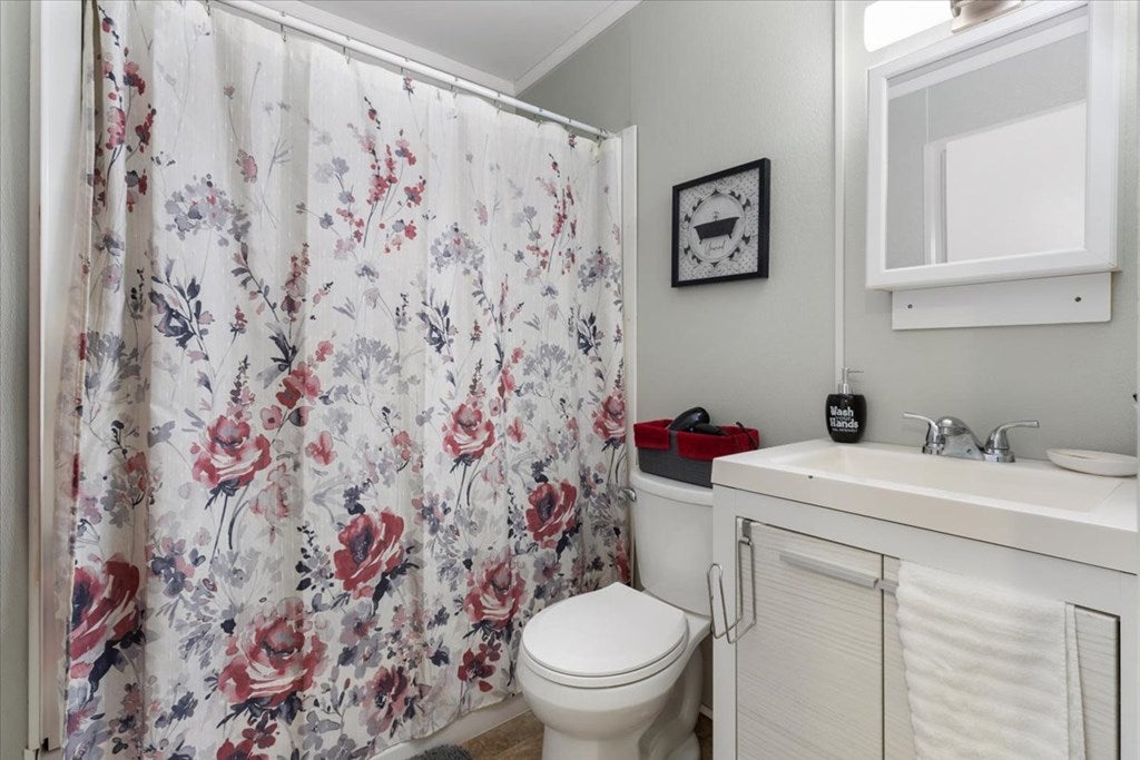 790 North Main Street Rural Retreat, VA 24368 - Photo 14 of 38 Gallery Image 14
