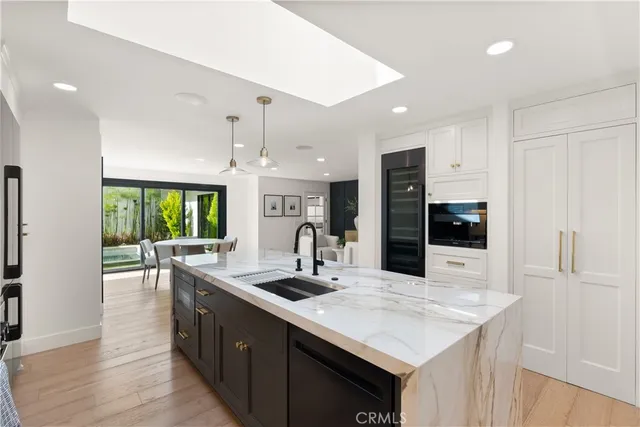$5,295,000 | 521 Westminster Avenue, Newport Beach, CA 92663