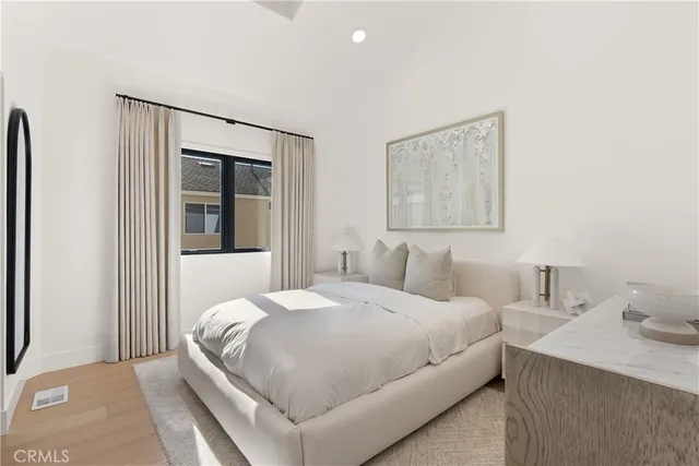 $5,295,000 | 521 Westminster Avenue, Newport Beach, CA 92663