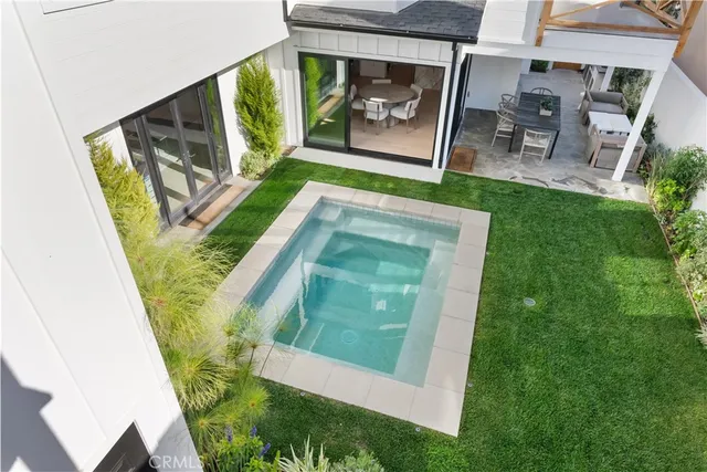 $5,295,000 | 521 Westminster Avenue, Newport Beach, CA 92663