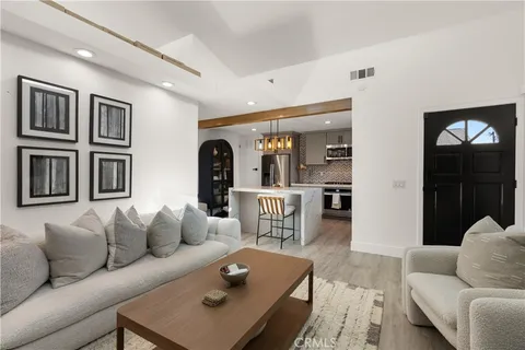 $5,295,000 | 521 Westminster Avenue, Newport Beach, CA 92663