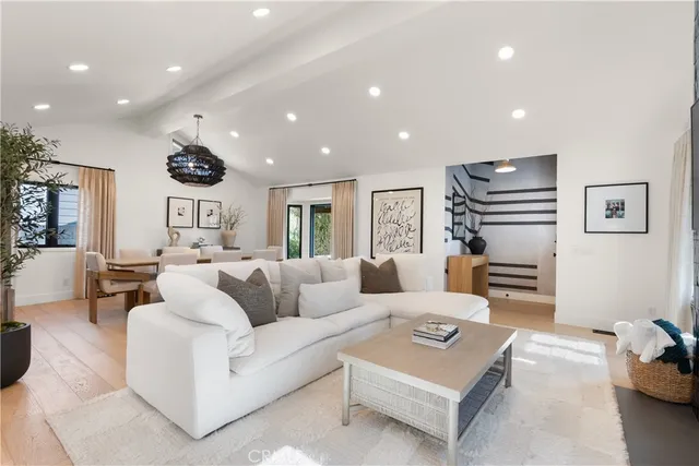 $5,295,000 | 521 Westminster Avenue, Newport Beach, CA 92663