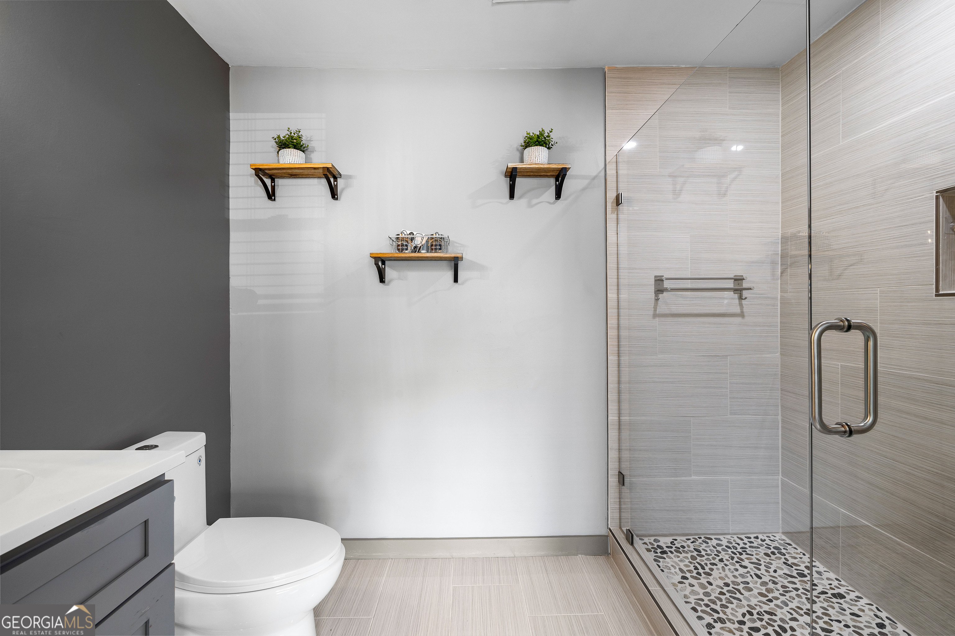 105 Ransby Drive Hogansville, GA 30230 - Photo 33 of 52 a bathroom with a toilet and a shower