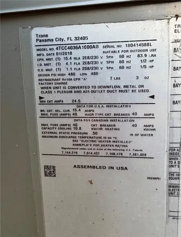 a view of a small yard