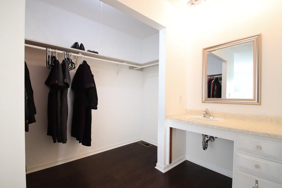 300 Ford Road, Unit 3 St. Louis Park, MN 55426 - Photo 14 of 26 Gallery Image 14