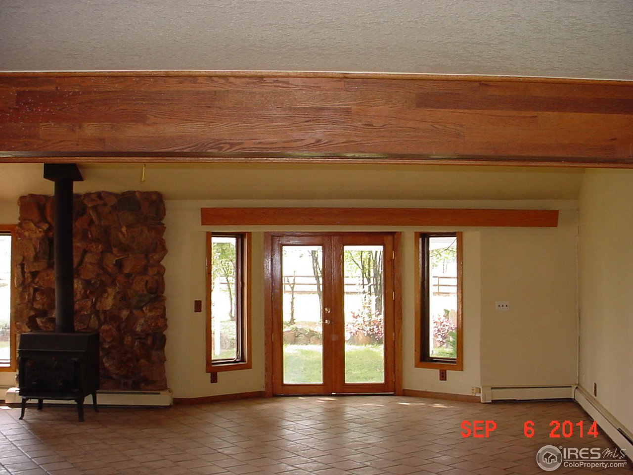 4415 Northeast County Line Road Erie, CO 80516 - Photo 10 of 25 Living Room
