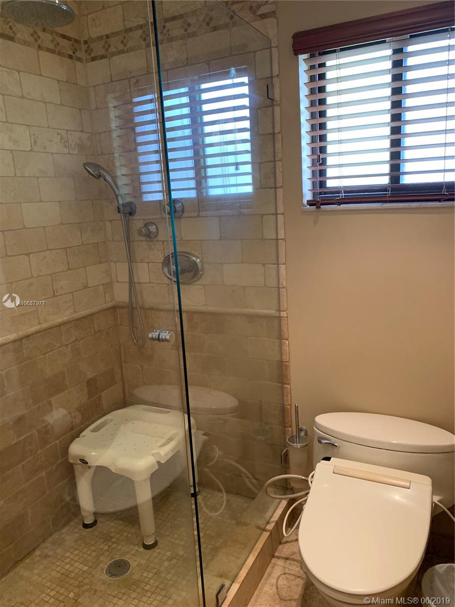 14841 Lewis Road Miami Lakes, FL 33014 - Photo 14 of 32 Master Bathroom