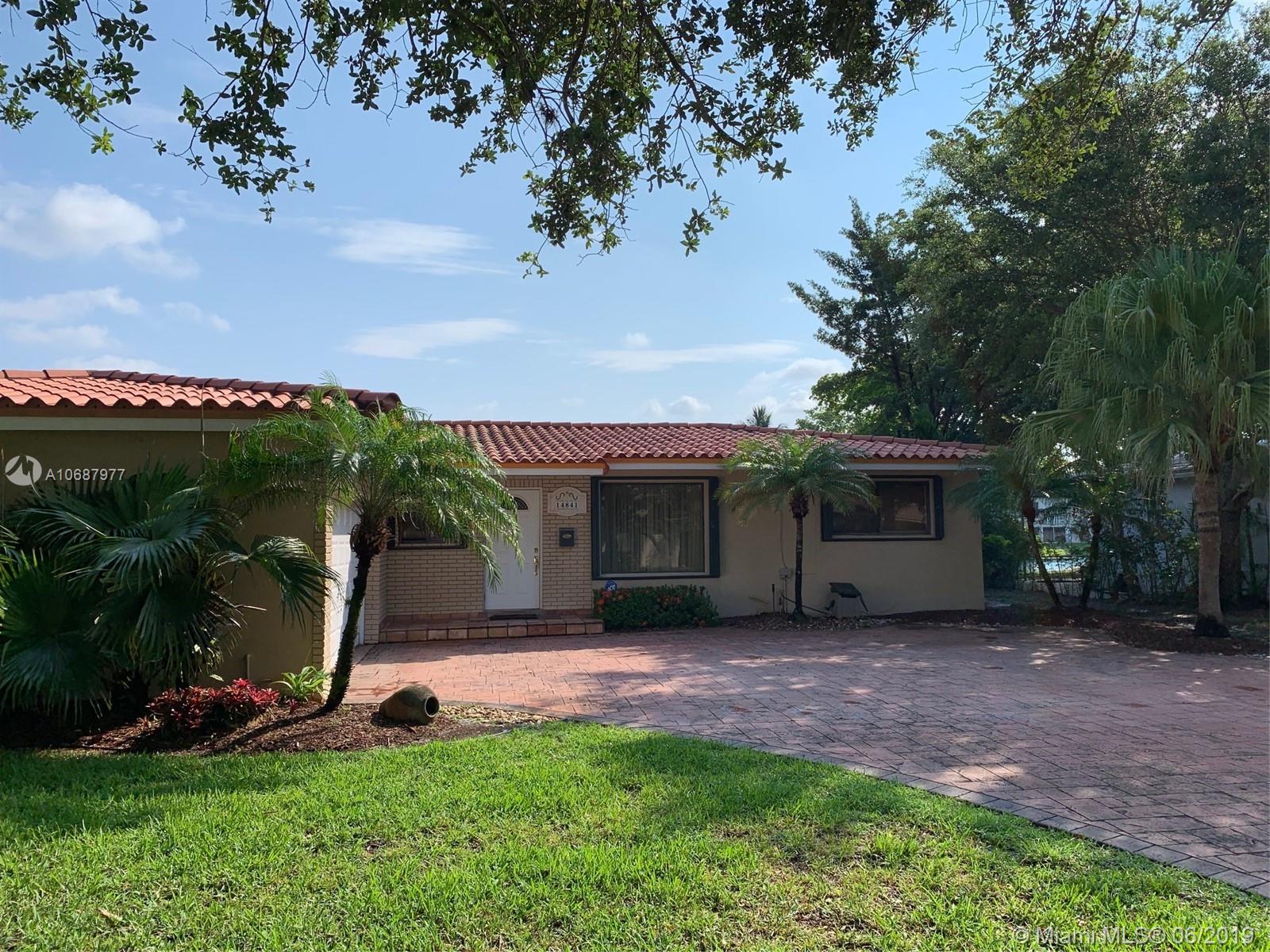 14841 Lewis Road Miami Lakes, FL 33014 - Photo 31 of 32 Gallery Image 31