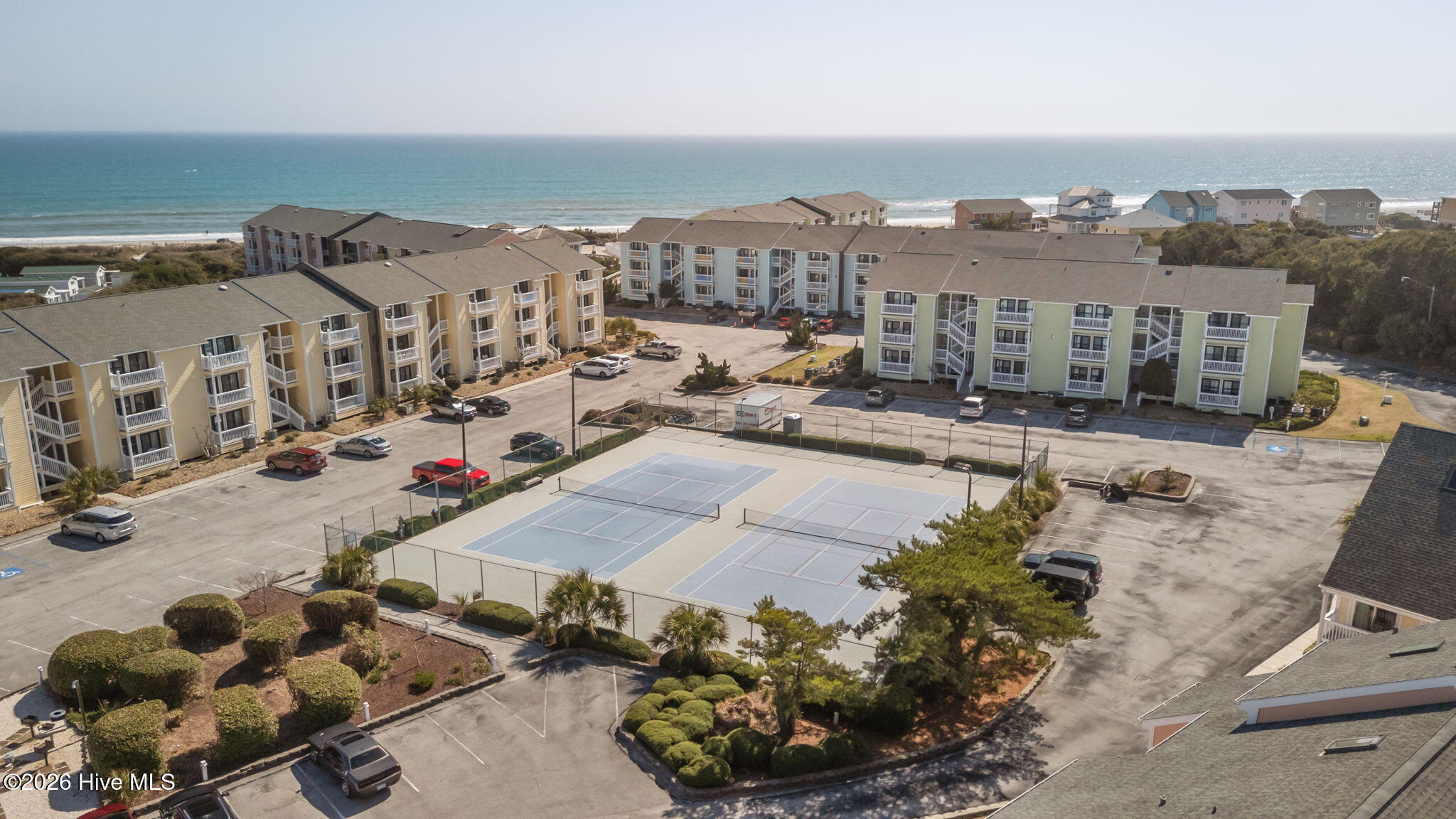 9201 Coast Guard Road, Unit I207 Emerald Isle, NC 28594 - Photo 23 of 26 Tennis courts