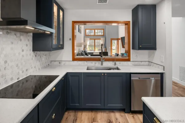 $619,500 | 8647 Circle R Valley Lane, Escondido, CA 92026