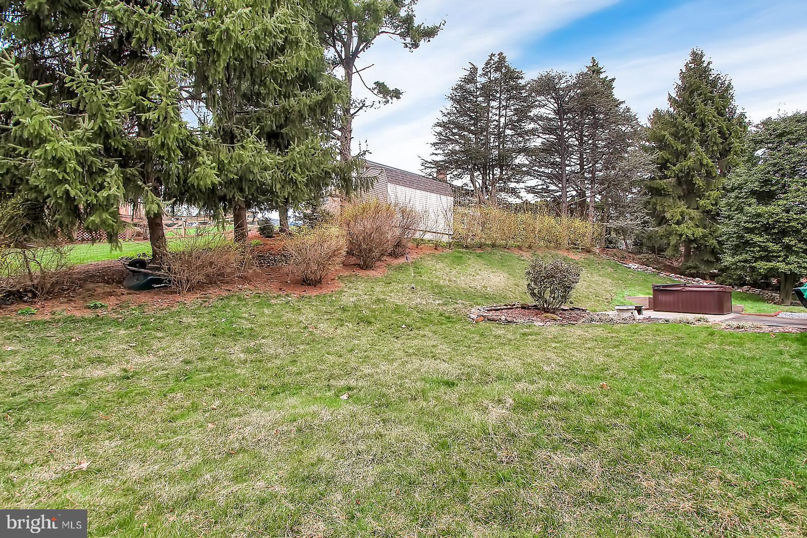 1940 Garnet Road York, PA 17403 - Photo 22 of 25 Gallery Image 22