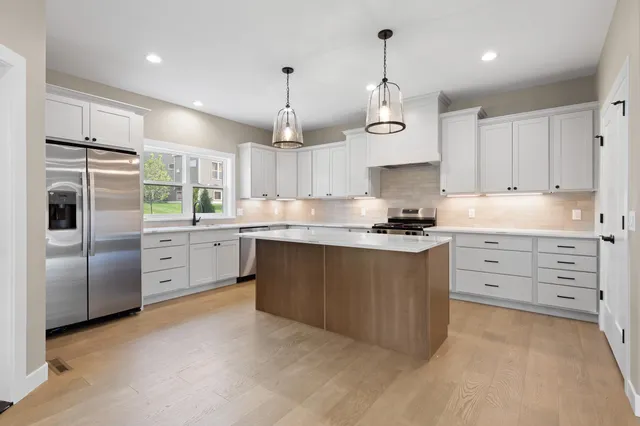 $799,000 | 9076 Paddington Parkway, Verona, WI 53593