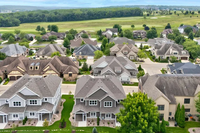 $799,000 | 9076 Paddington Parkway, Verona, WI 53593