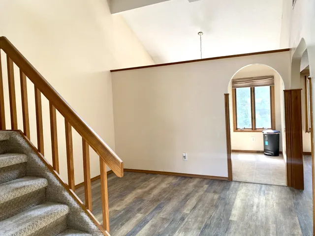 $2,300 | 101 Copper Beech Drive, Unit 101, Rocky Hill, CT 06067