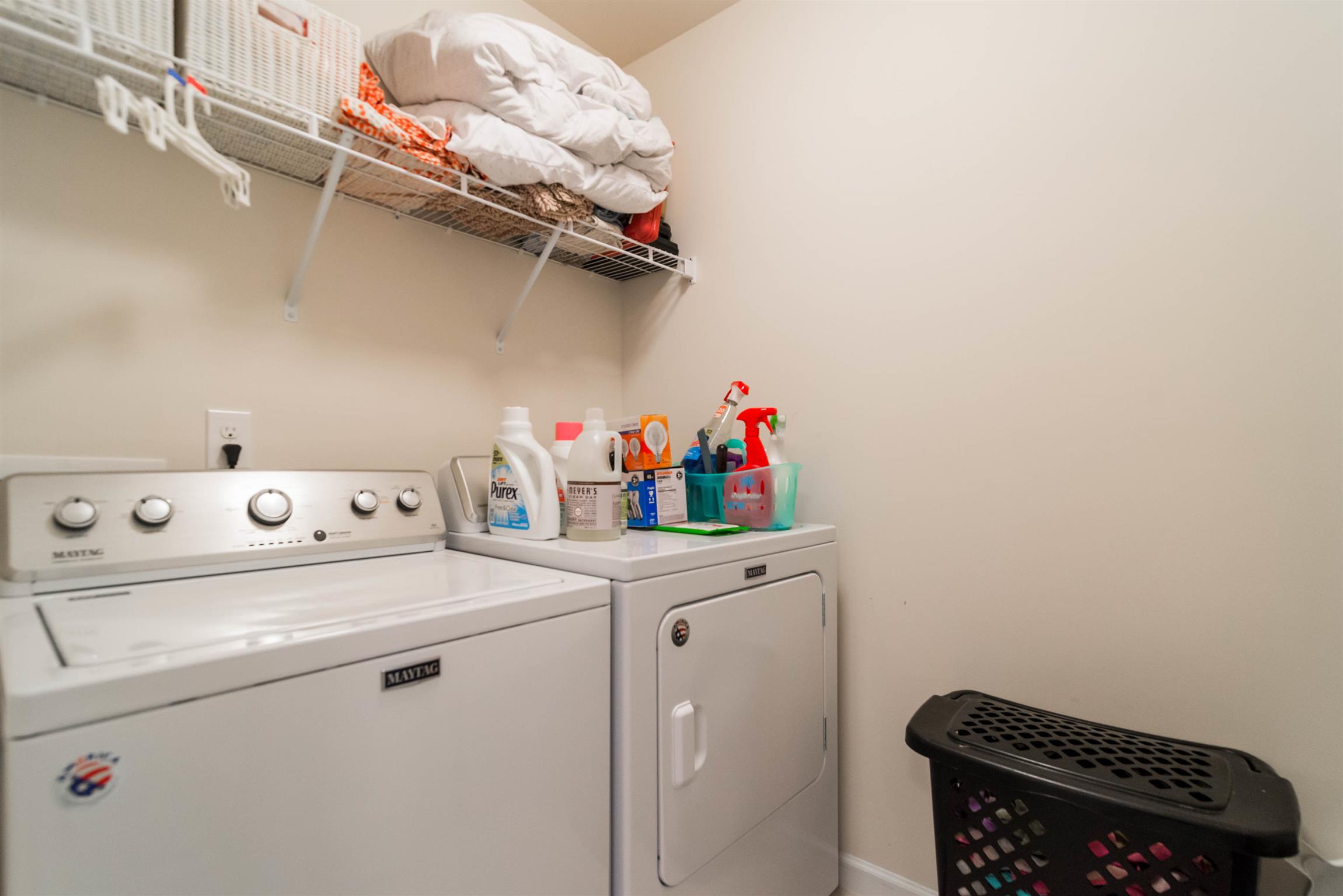 1448 Old Stone Road Lebanon, TN 37087 - Photo 22 of 25 a utility room with dryer and washer