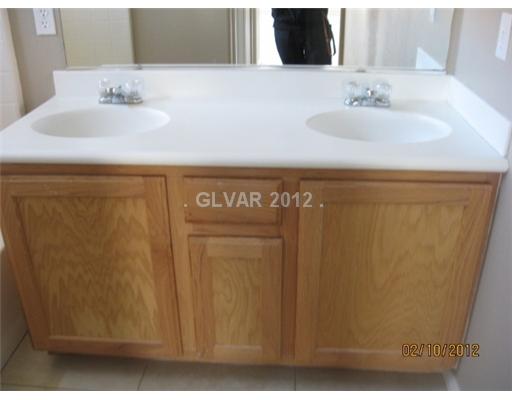 9359 Roping Cowboy Avenue Las Vegas, NV 89178 - Photo 8 of 12 Master Bath/Spa.