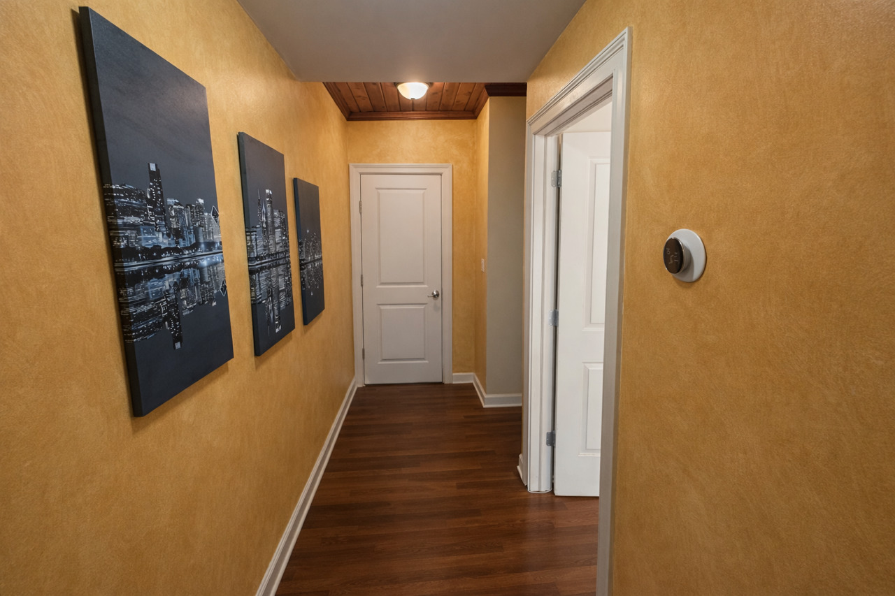 4718 North Beacon Street, Unit 2S Chicago, IL 60640 - Photo 7 of 11