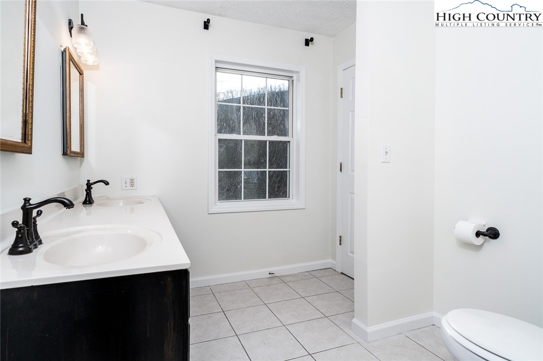 835 Grady Winkler Road Boone, NC 28607 - Photo 16 of 37 Gallery Image 16