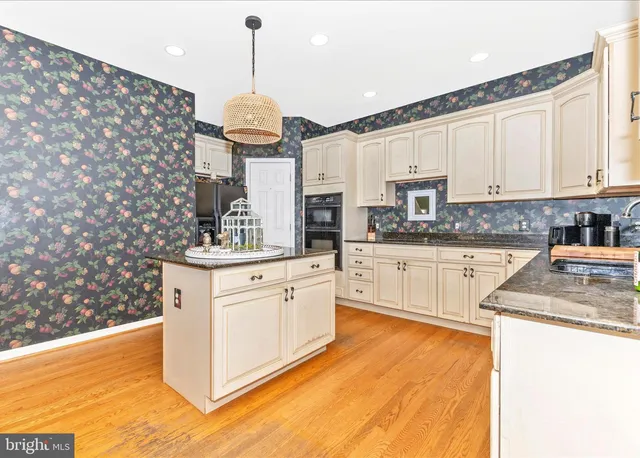 $849,000 | 13607 Bardon Road, Phoenix, MD 21131