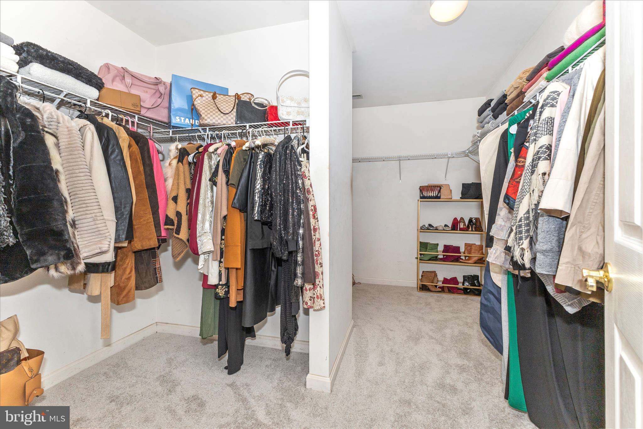 13607 Bardon Road Phoenix, MD 21131 - Photo 40 of 66 Walkin Closet