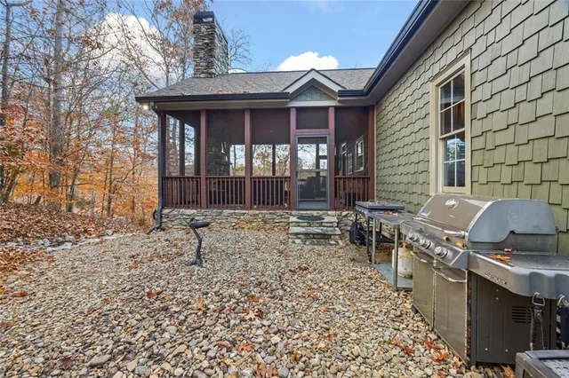 $1,300,000 | 152 Chapman Manor Drive, Martin, GA 30557