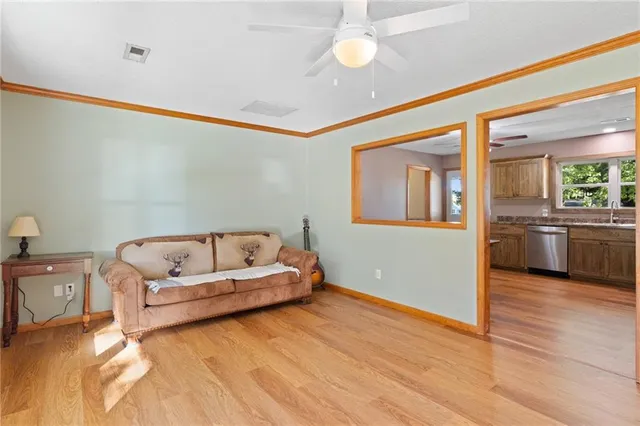 $260,000 | 407 East Richardson Street, Gallatin, MO 64640