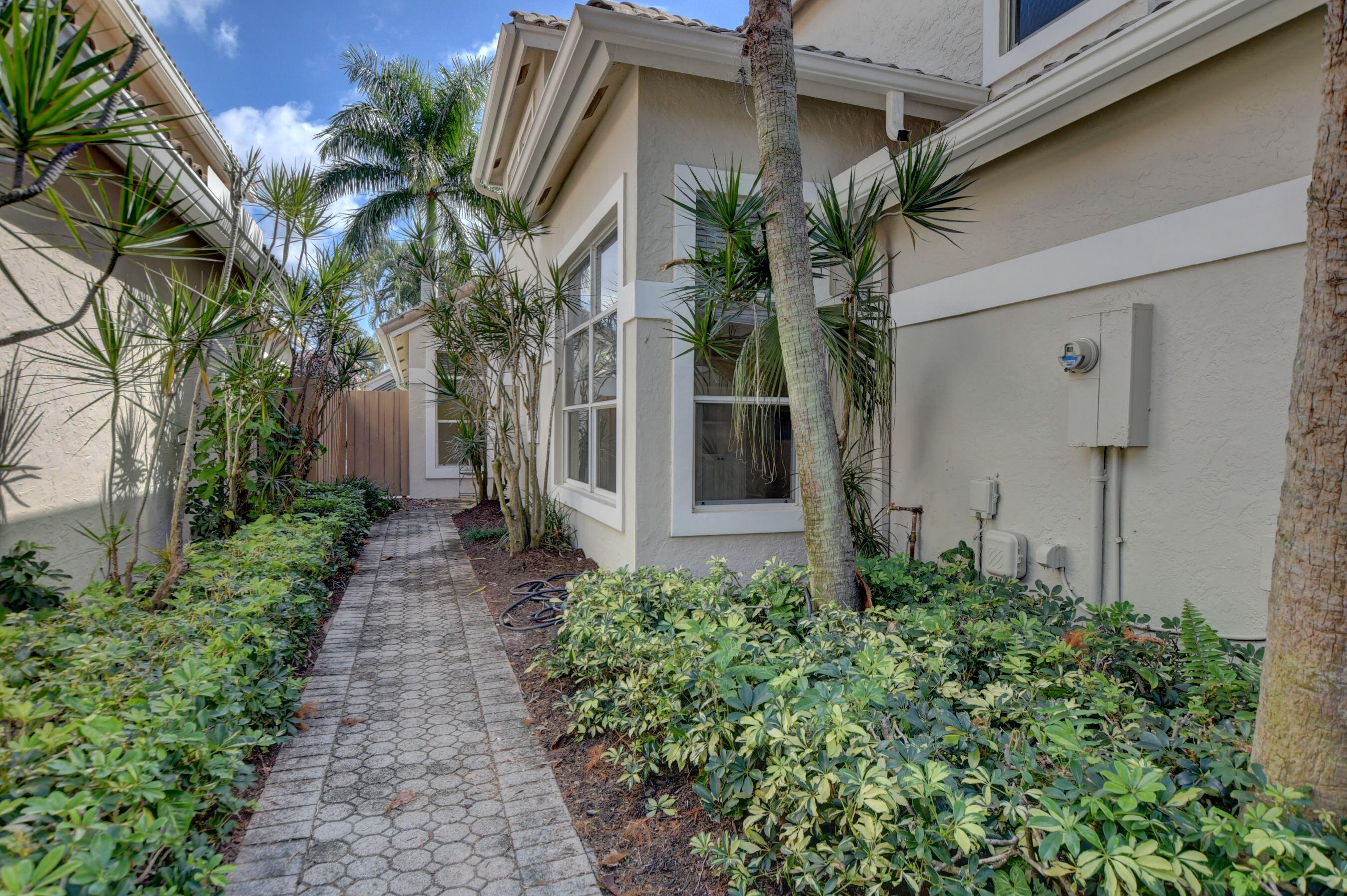 6626 Northwest 27th Avenue Boca Raton, FL 33496 - Photo 2 of 39 02_ebf_3002and4more