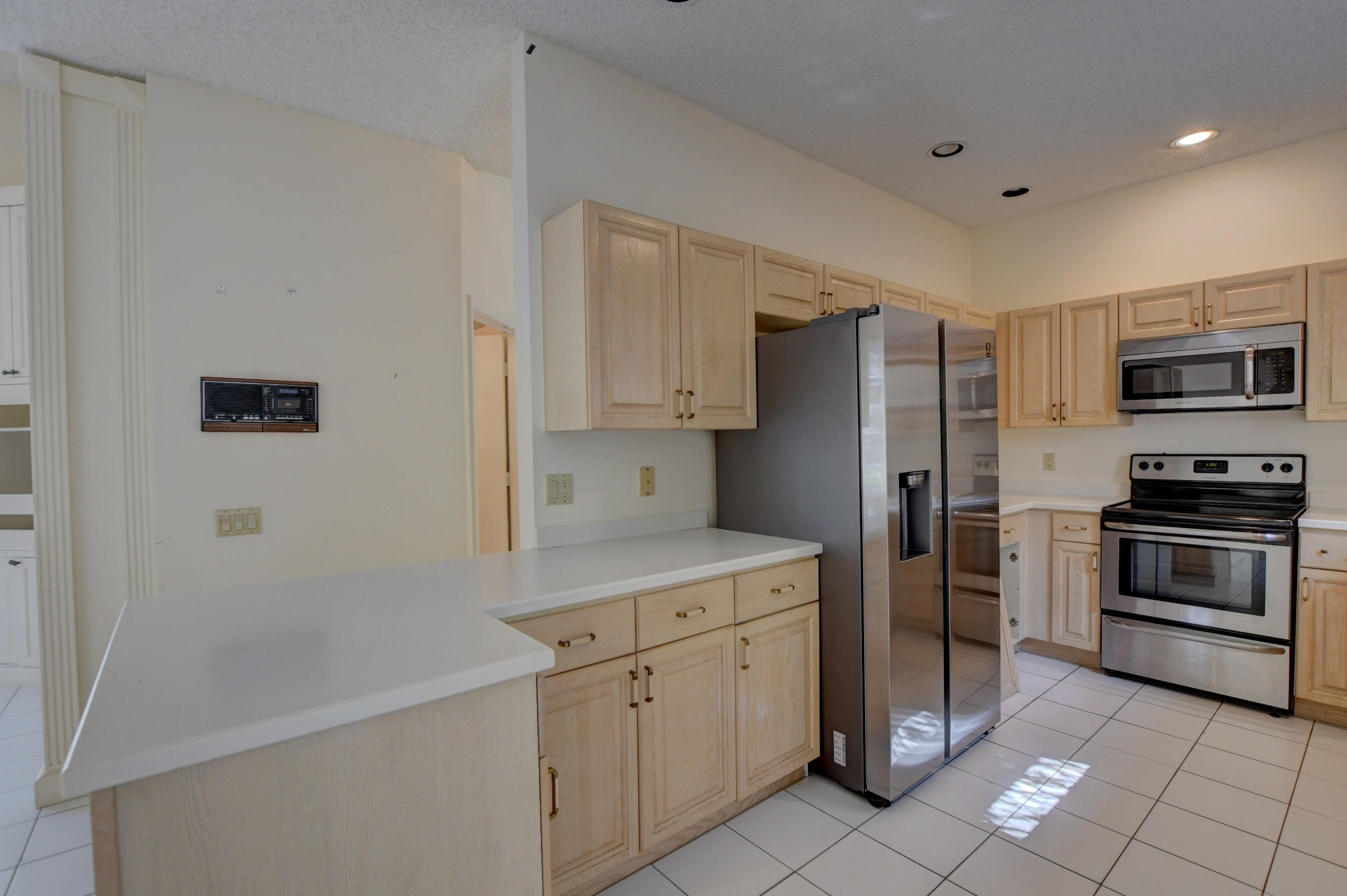 6626 Northwest 27th Avenue Boca Raton, FL 33496 - Photo 22 of 39 22_ebf_3102and4more