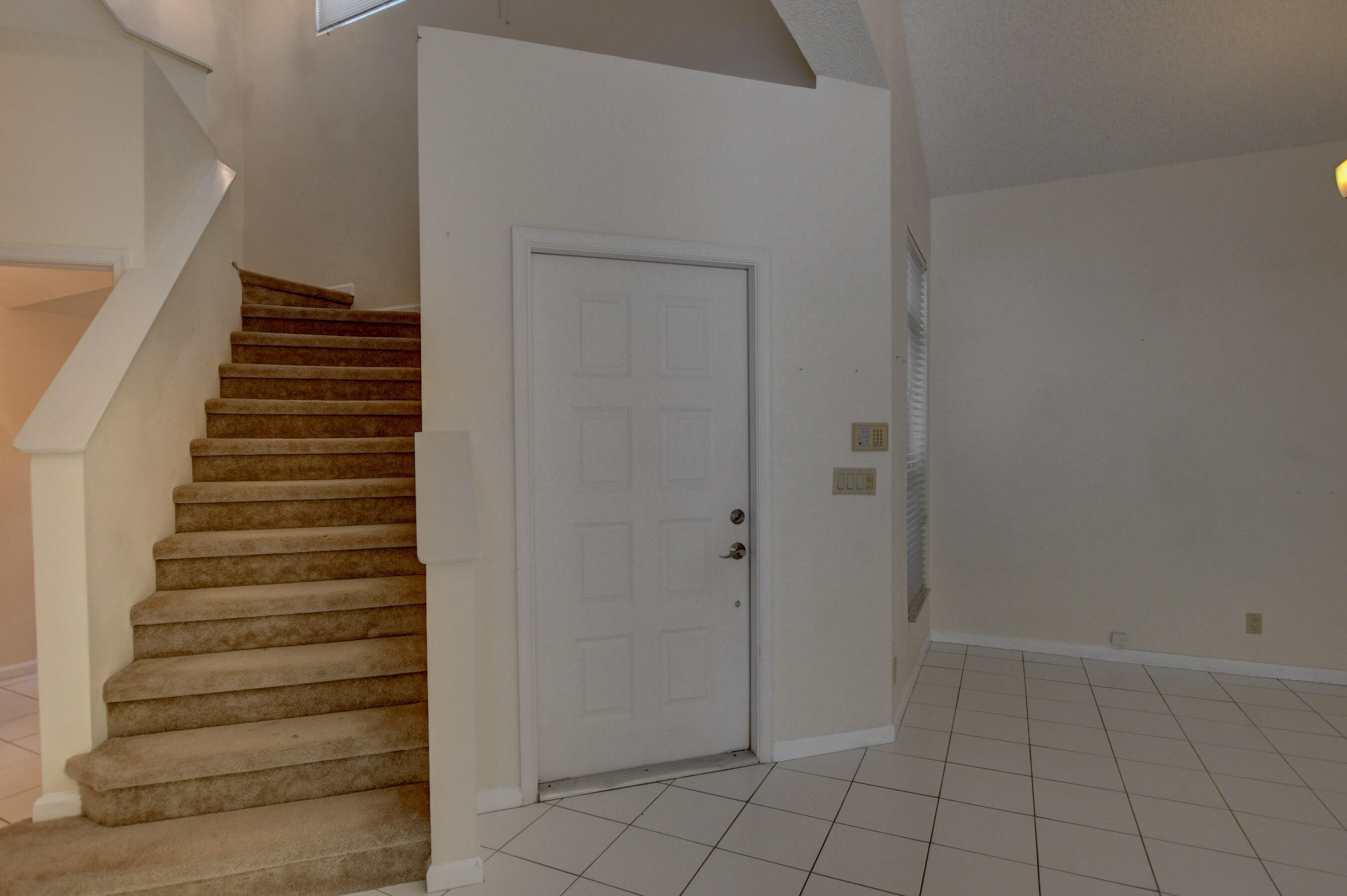 6626 Northwest 27th Avenue Boca Raton, FL 33496 - Photo 4 of 39 04_ebf_3012and4more