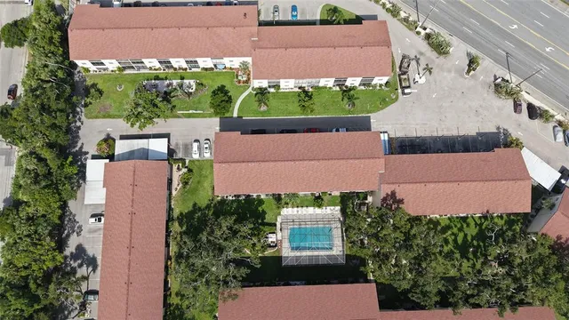 $1,495 | 2220 Stickney Point Road, Unit 519, Sarasota, FL 34231